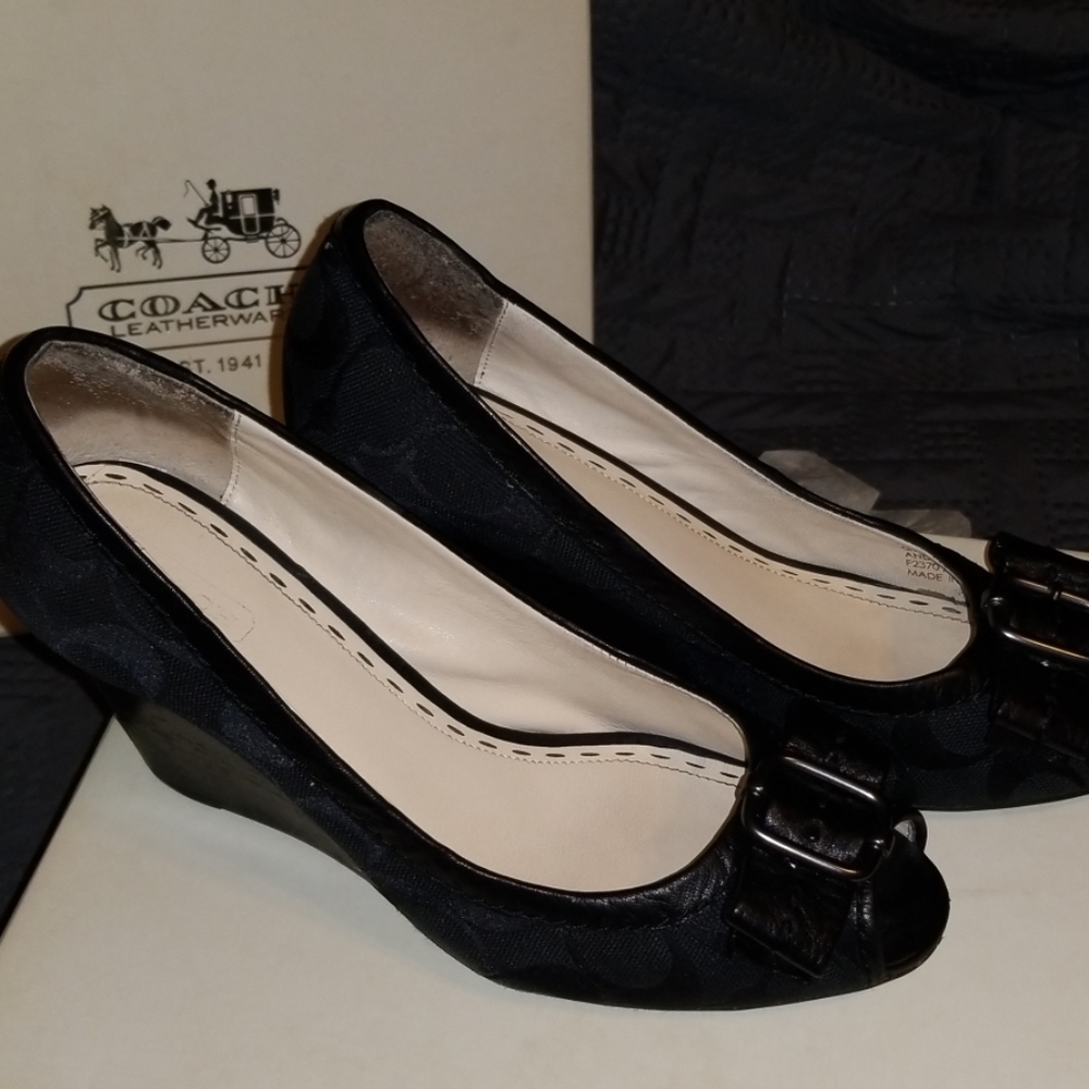 Coach signature shoes